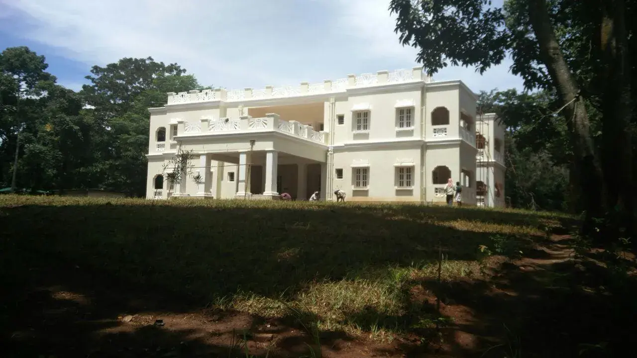 Pricol Limited Tea Bungalow, tea bungalow by Prasanth Associates during construction
